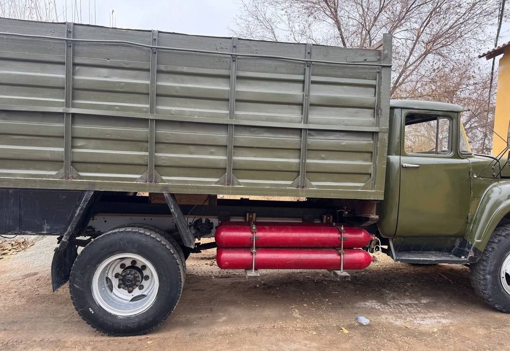 Zil 130 Srochna sotiladi