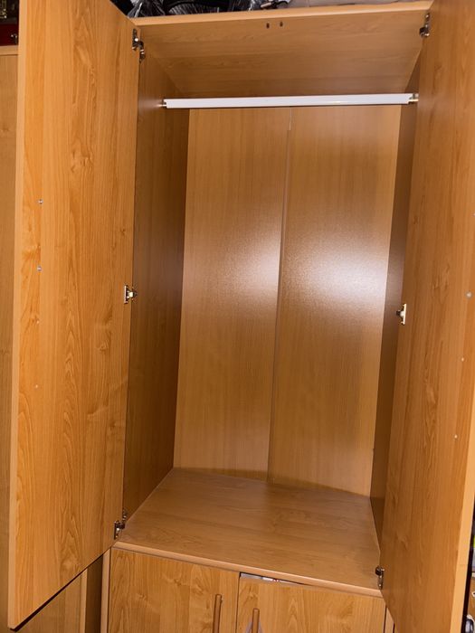 Продается шкаф в детскую в прихожую