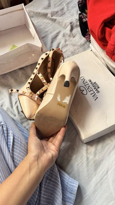Valentino original tufli
