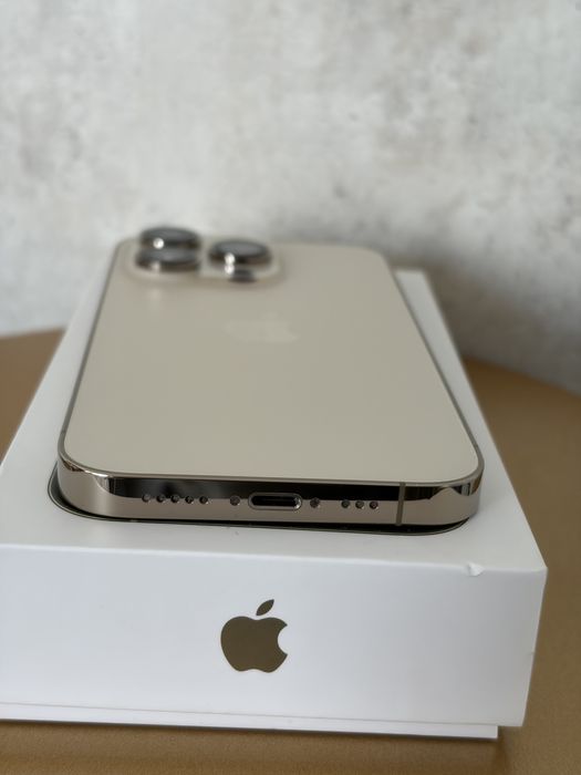 iPhone 14 Pro 256GB Gold - ca nou, liber de rețea