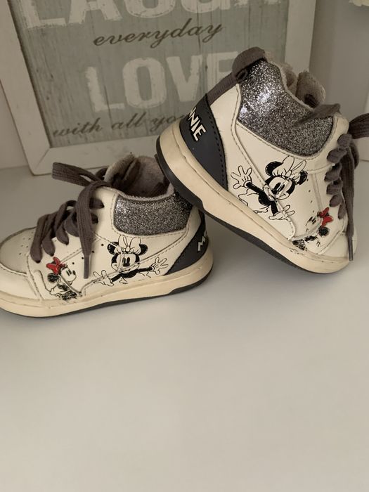 Кожени кецове Zara от серията Minnie