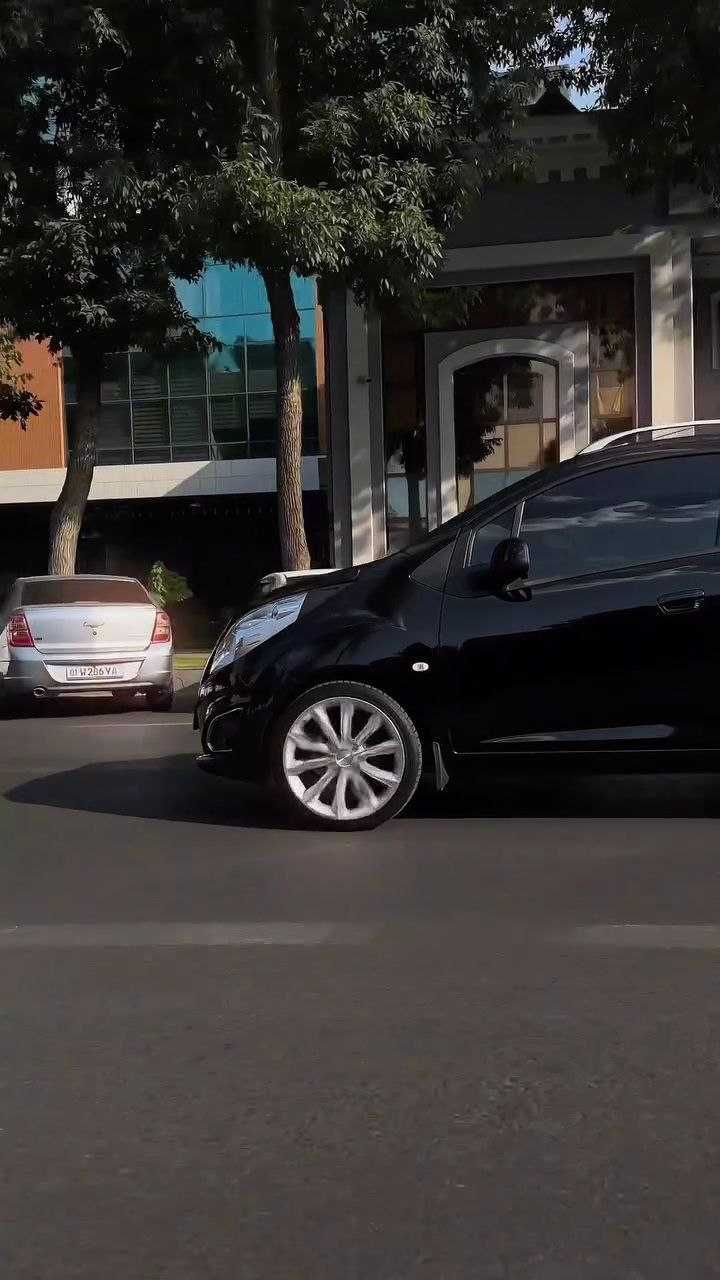 Продам Spark 1.25 L Euro-4 Черный Заводской 2023