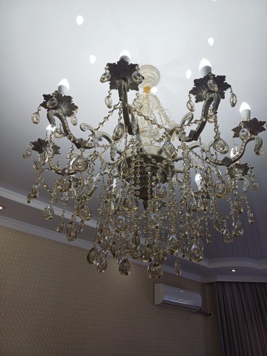 Люстра в гостиную