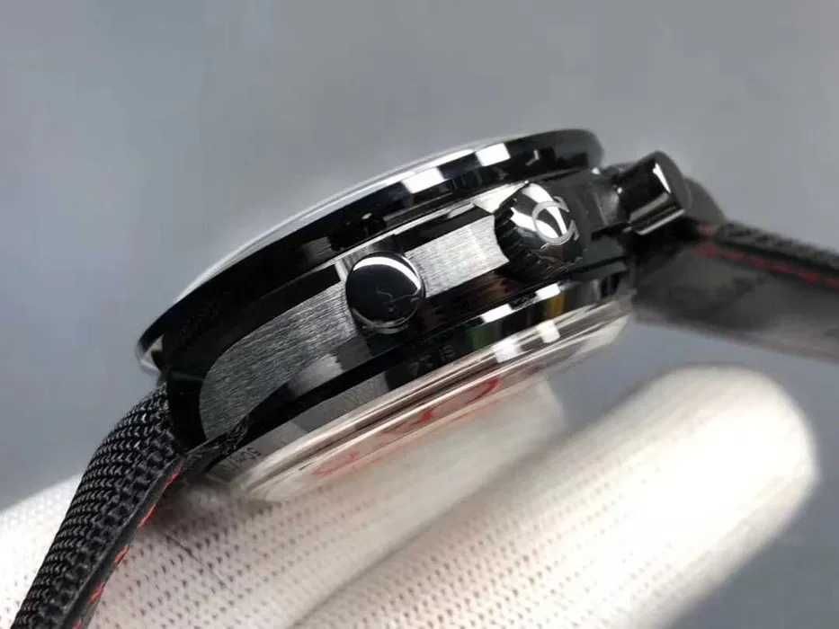 omega speedmaster dark side of the moon grey