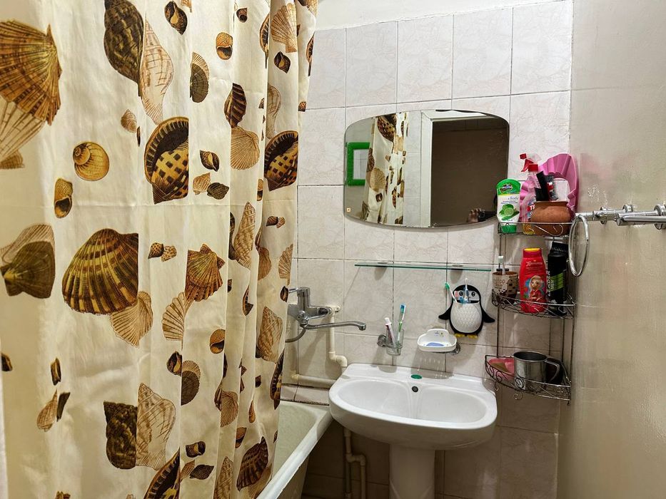 4x хонали Уй 5- микрорайон Сагдиана оркаси сотилади.  6 лик балкон бор