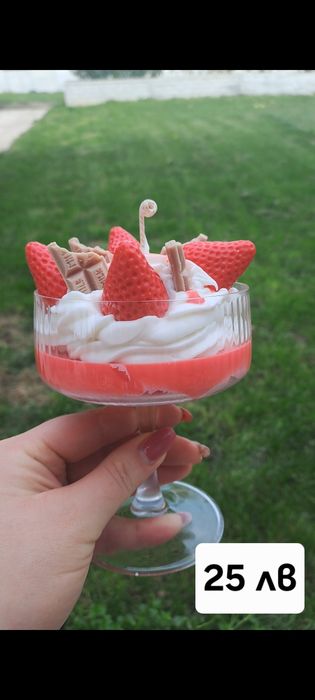 Ръчно изработени свещи от чист восък