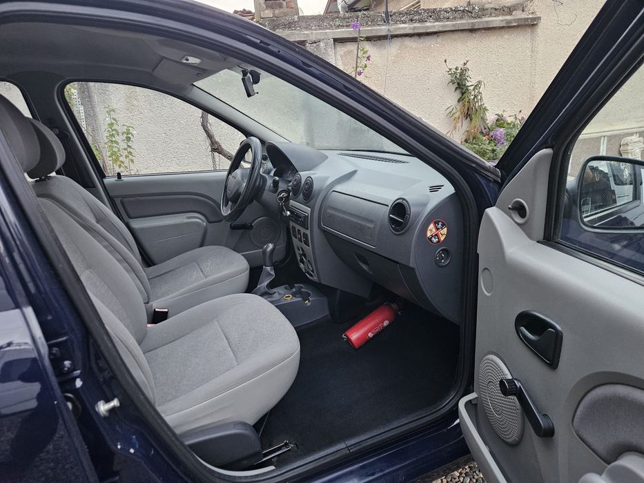 Dacia Logan 2009 Mcv 1.4 mpi climă facelift