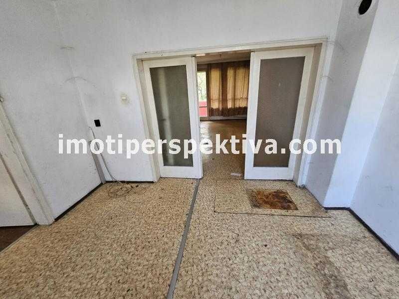 Продава се Тристаен апартамент в Пловдив, Център - 90 кв.м за 1870 €/кв.м - Снимка #1