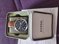 Продам наручные часы FOSSIL оригинал