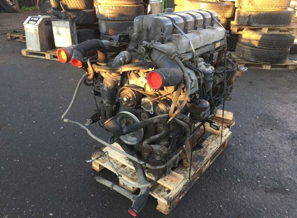 Motor complet pentru camion RENAULT dCi11G 320cp 5600117800
