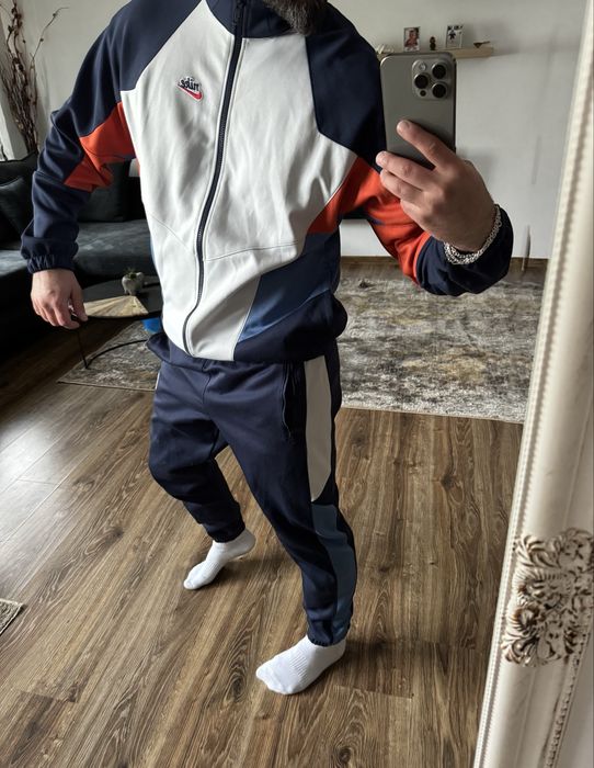 Trening Nike classic