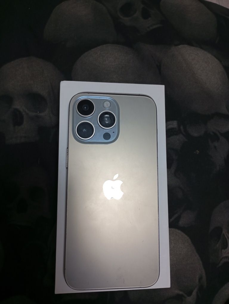 iPhone 15 pro max