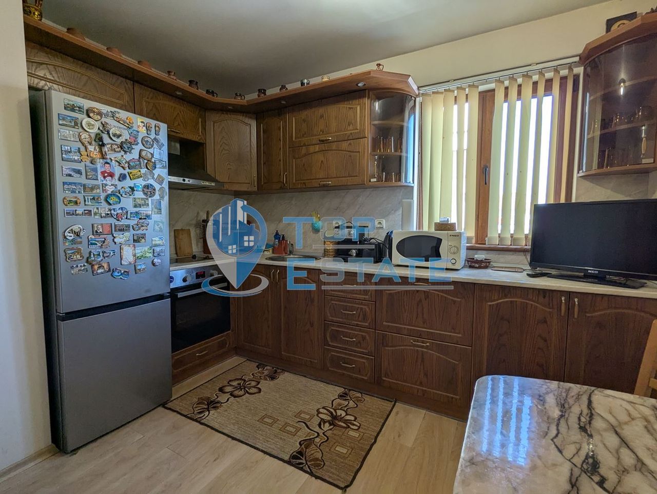 Продава се Двустаен апартамент в Лясковец - 77 кв.м за 1072 €/кв.м - Снимка #3