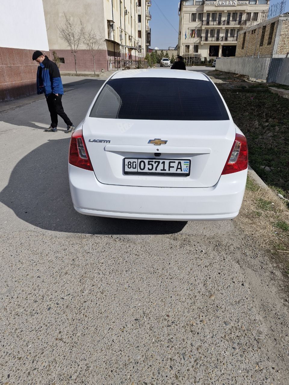 Jentra 3 p avtomat