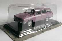 Macheta Dacia 1300 Kombi Break mov - IXO/ DeAgostini 1/43