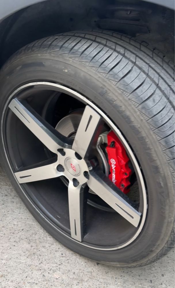 Продам Vossen диски  для Chevrolet Captiva R20 в отличном состоянии