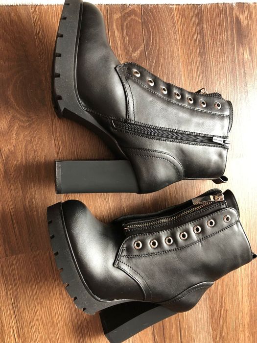 Ghete JennyFairy marime 38