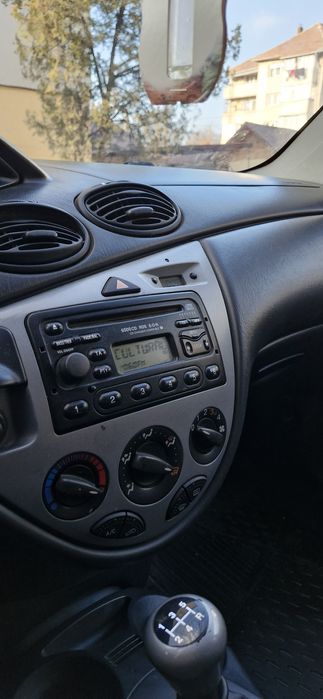 Vând Ford focus 1 ,disel 1.8Tddi