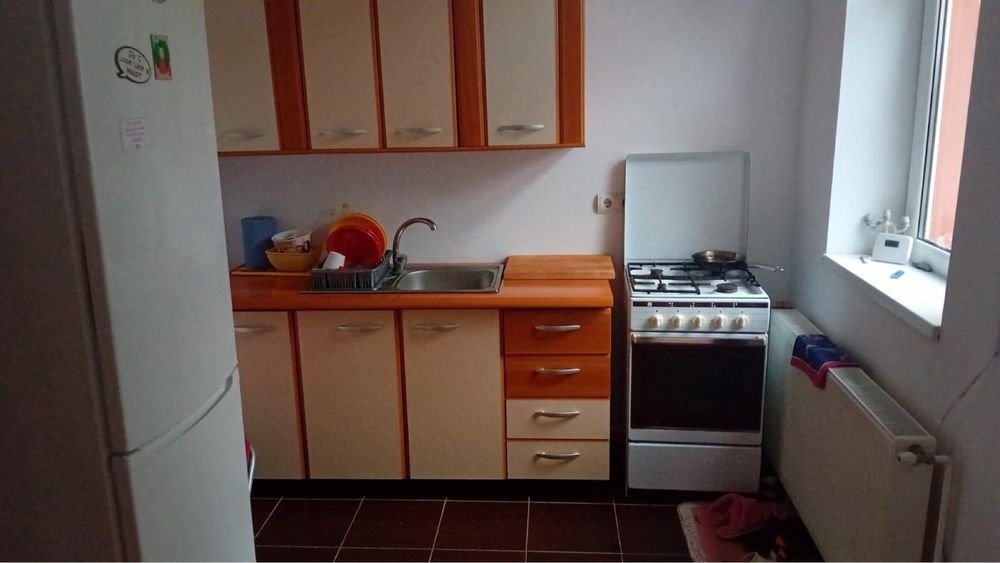 Inchiriez garsoniera !