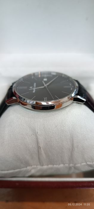 Швейцарские часы Maurice Lacroix