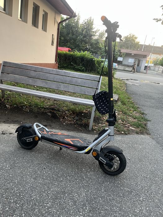 Kukirin A1 300 km parcursi vand/schimb