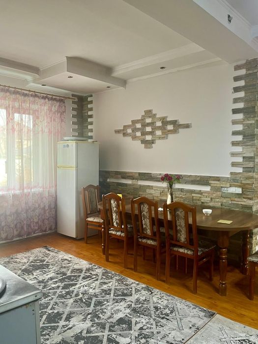 Сдам дом в аренду в центре города