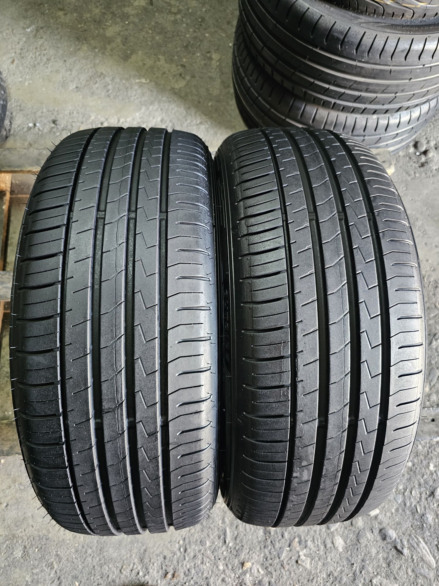 2 anvelope vara 205 55 16 Falken 7mm  2019