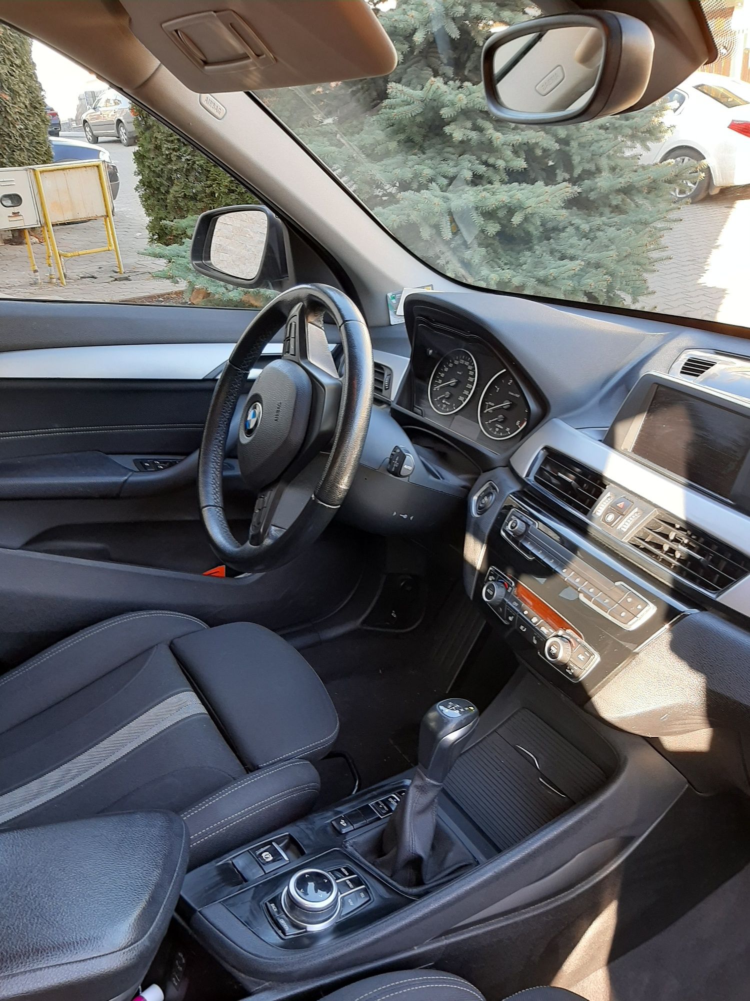 Vand BMW X1 , 4×4.X Drive 20d ,An 2017,/18 -motorizare 1995-