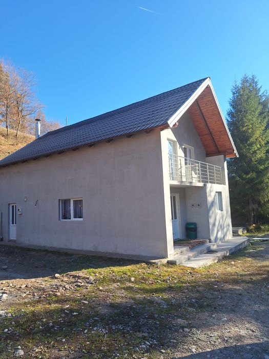 Cabana Adri și Beni 2 cu ciubăr NOU