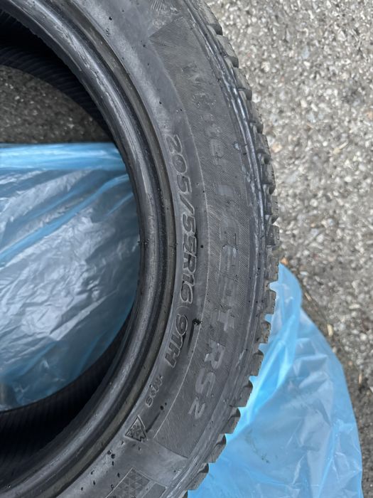 4 Anvelope iarna Hankook Winter Icept RS2