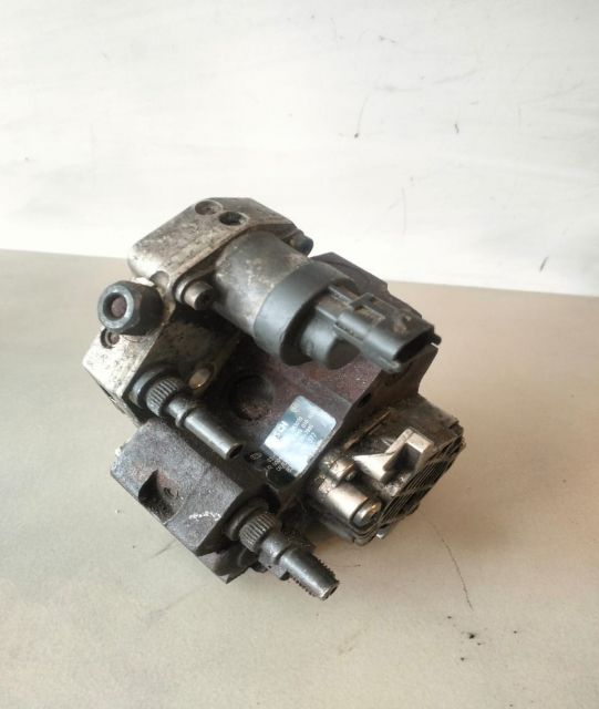 Pompa inalta presiune  8200170377 Renault Master  seria