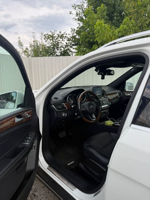 Mercedes Benz GLE250 D 2016