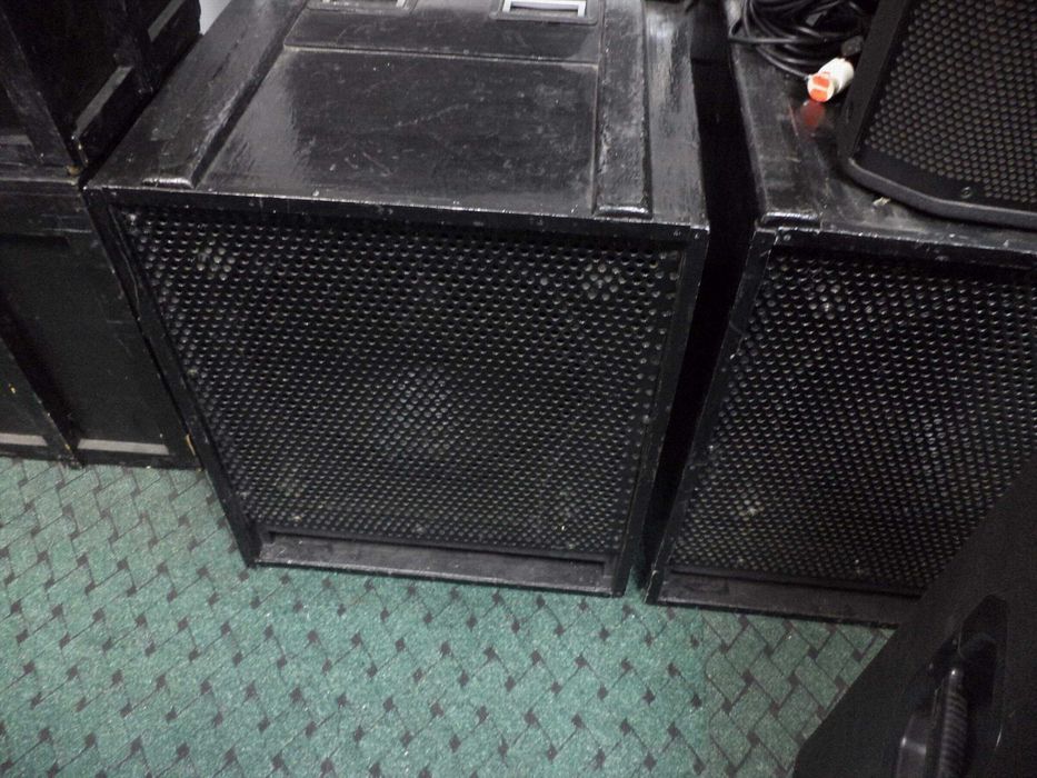 Cuburi, boxe bass pentru difuzoare de 18"  toli, goale