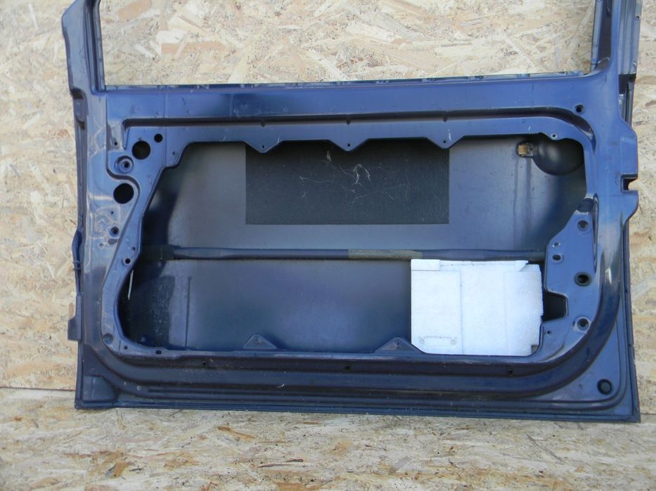 Usa dreapta / dreapta fata VW Beetle, 1998, 1999, 2000.