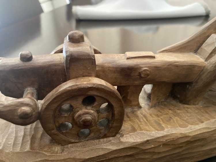 Sculptura lemn,vintage, plugar cu cal