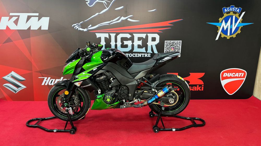 Kawasaki Z1000 Streetfighter 2015год