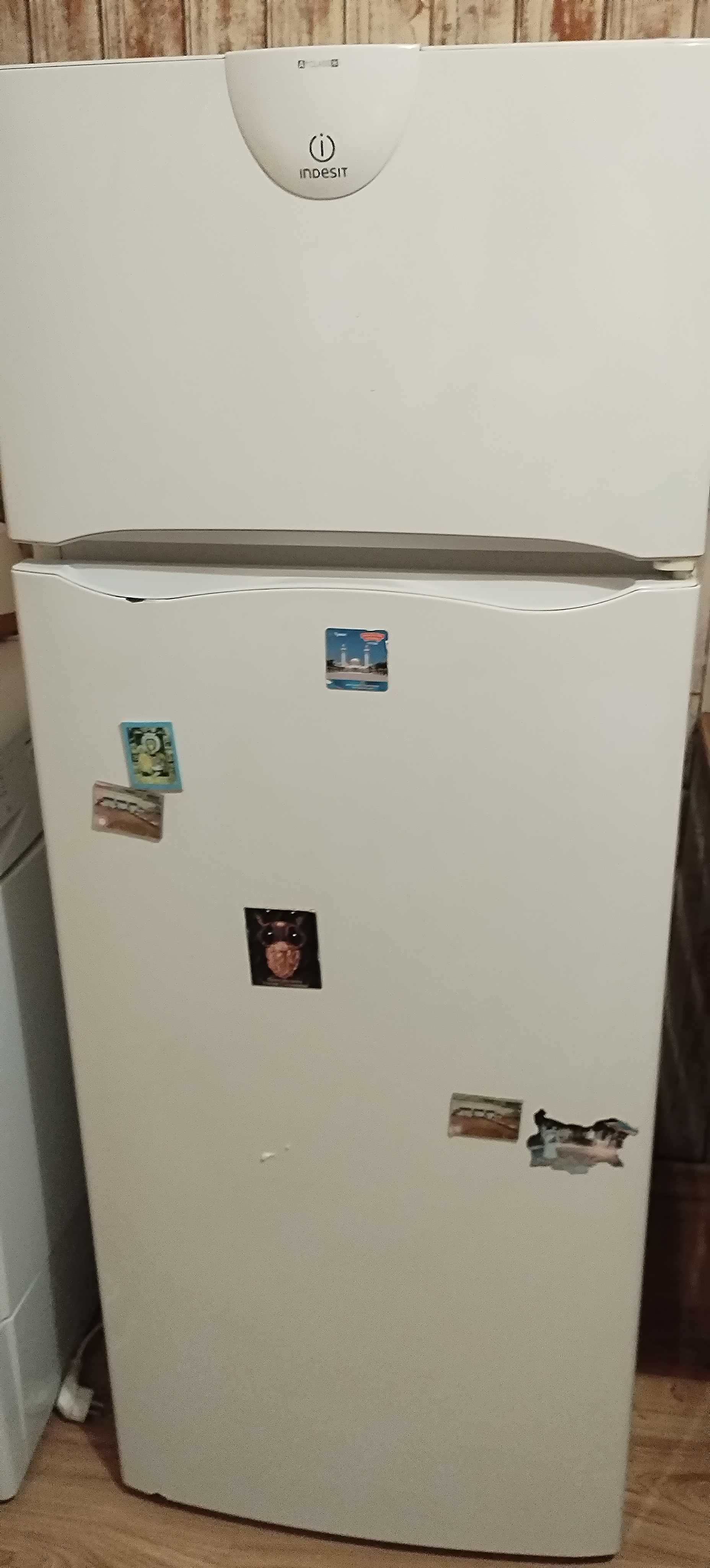Хладилник INDESIT