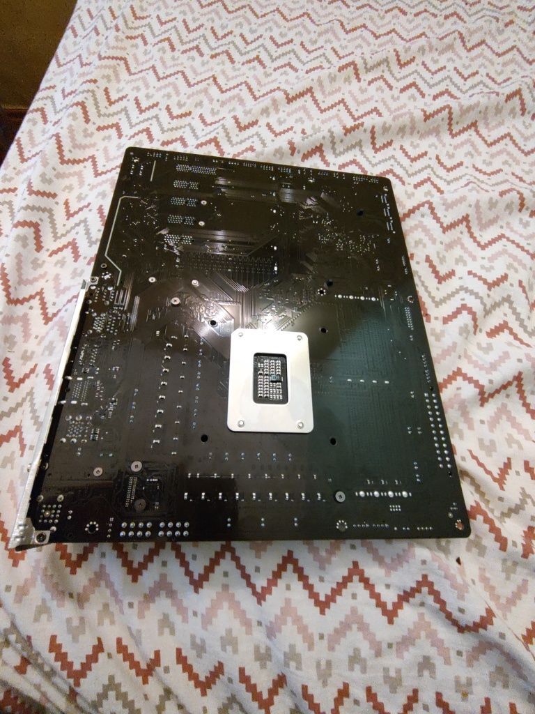 Placa de baza GIGABYTE Z790 UD AX