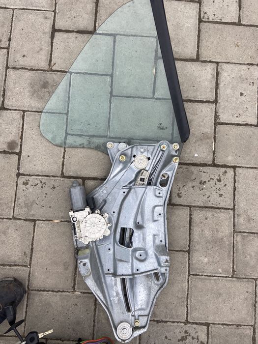 Macara geam electric geam spate Bmw seria 3 E36 cabrio pisicuta