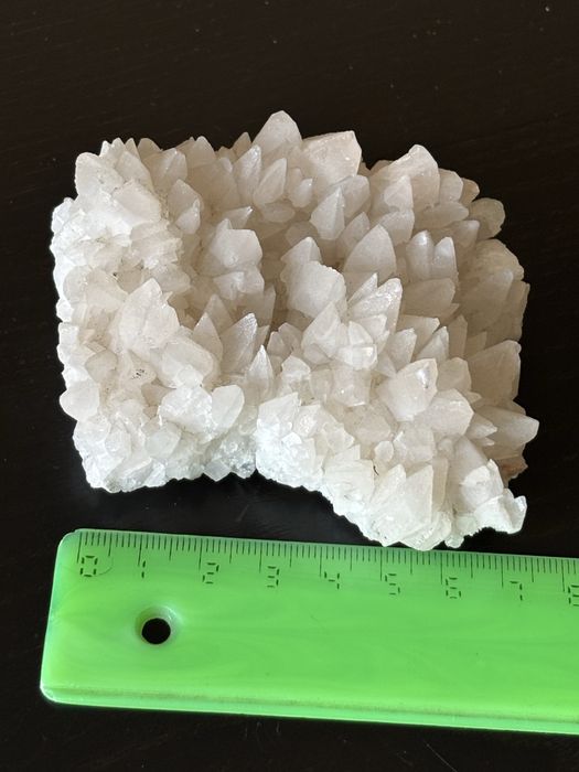 vând floare de mina, geoda, ou piatra