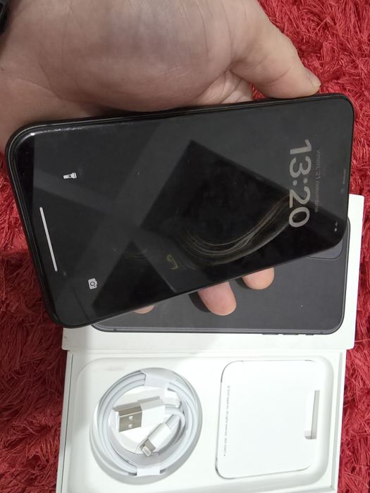 -Iphone 11, Black, 64Gb, 4Ram, bat: 87%, Black, impecabil, stare foart