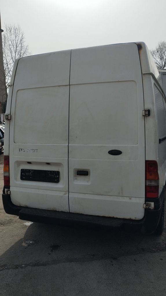 Форд Транзит 2.0 дизел / Ford Tranzit 2.0 td на части