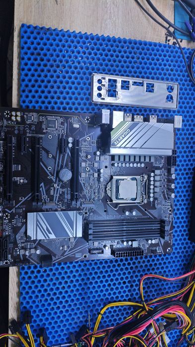 Материнская плата z590+ процессор