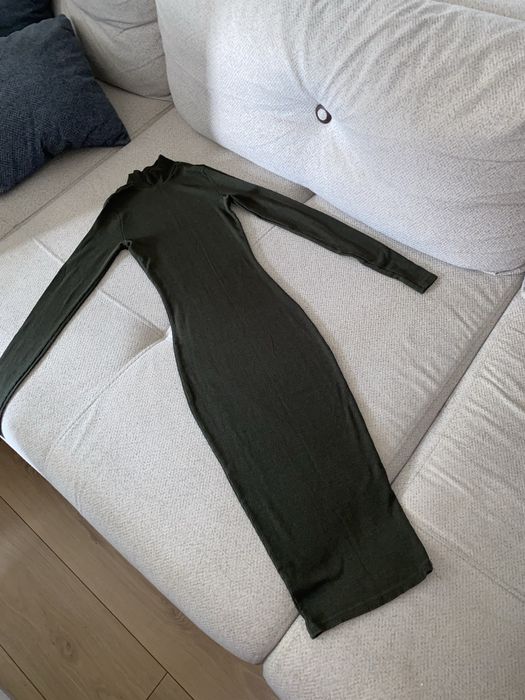 НОВО Маркови Зимни Рокли