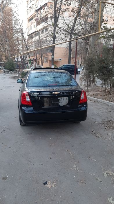 Ласетти жентра черный  новый люк абс