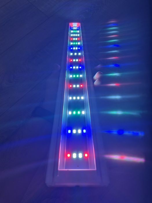 Lampa acvariu, 20W, 60 cm, full spectrum, bracheti