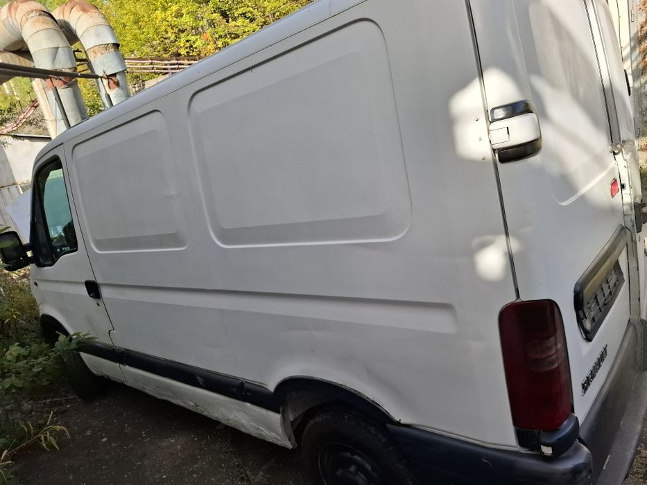 Dezmembrez renault master motor 2.8 tdi  motor iveco stare perfecta de