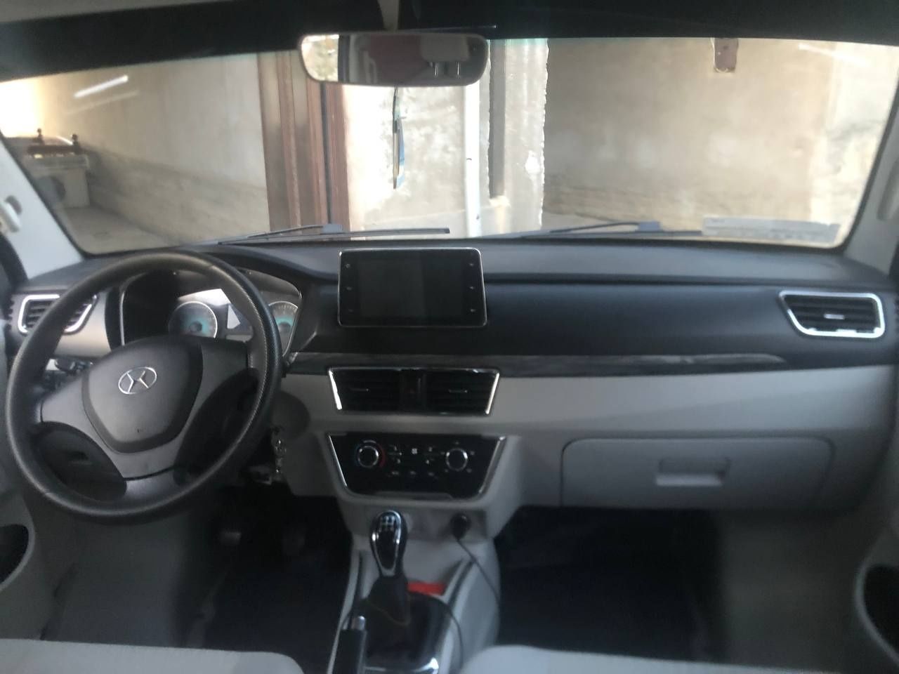 Shineray 15500 dollirga sotiladi
