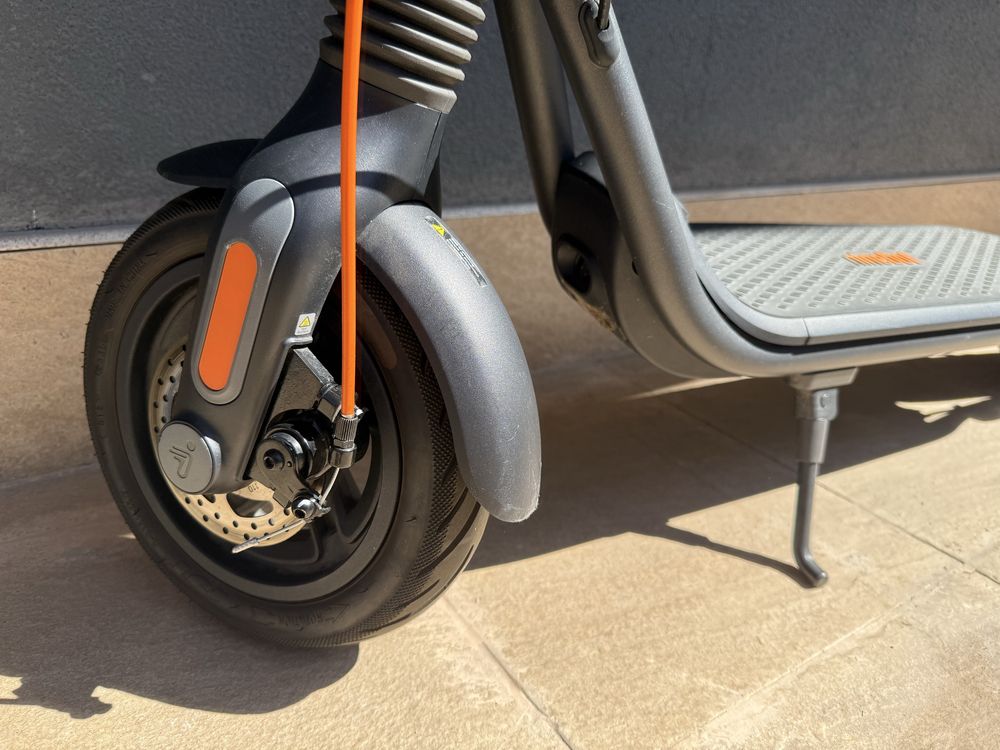 Тротинетка Segway F2 PRO