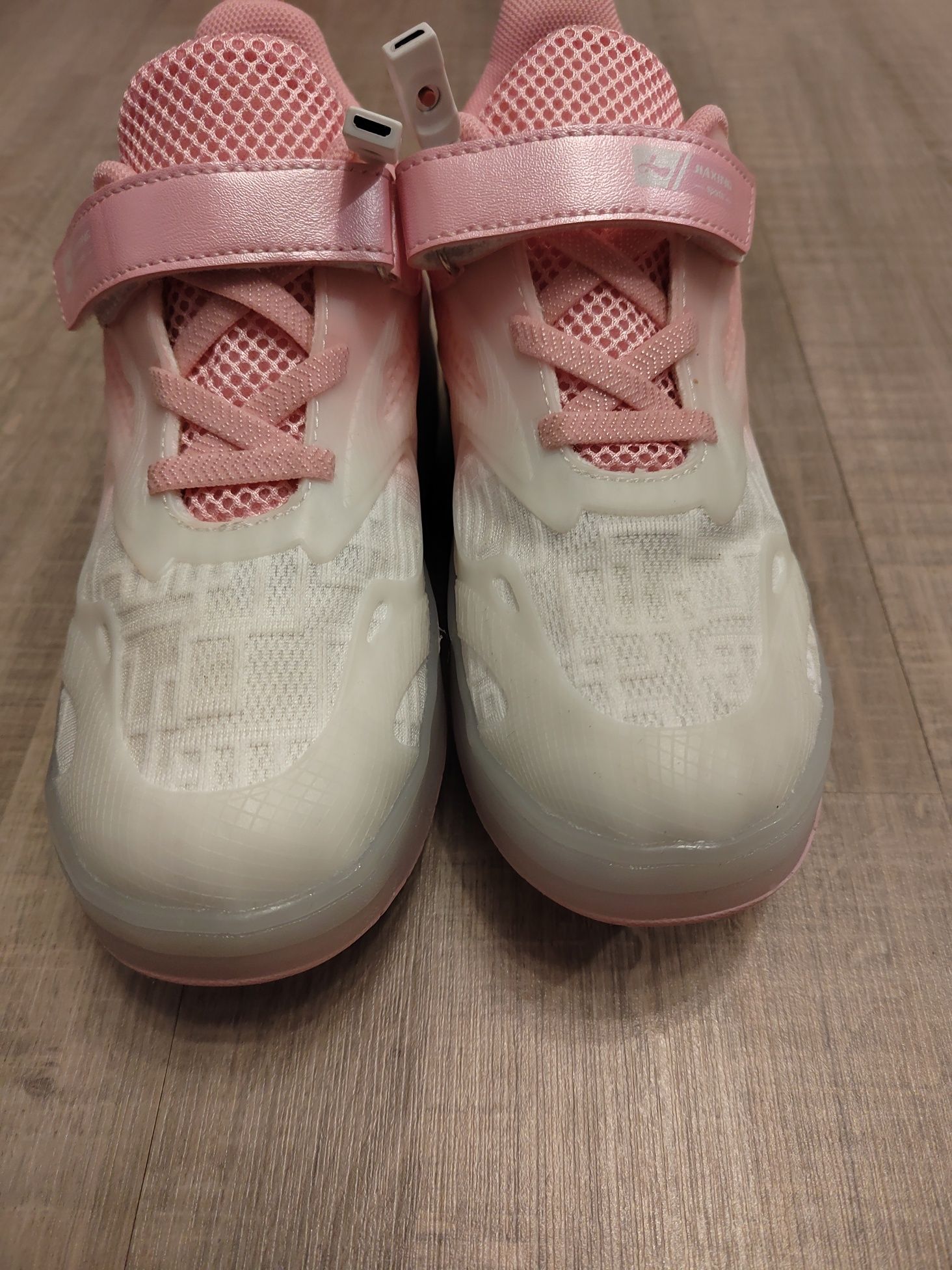 Pantofi sport cu role/ mărime 35